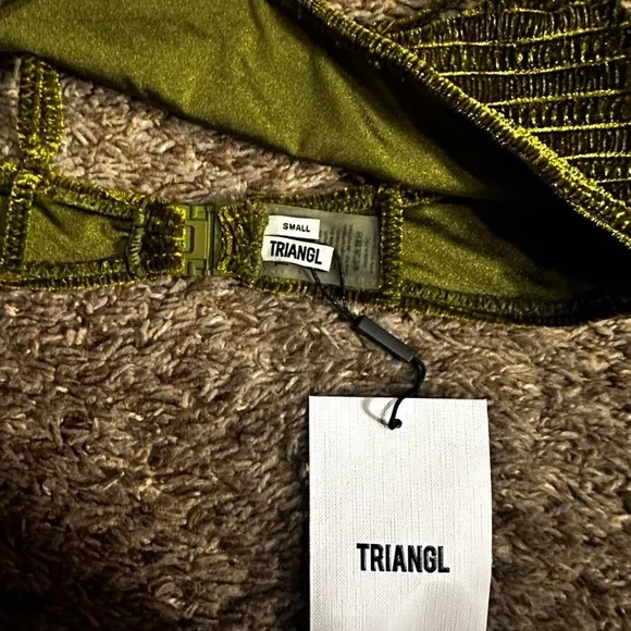 Triangl Swimwear Olive Green Bikini Top NWT - Picture 2 of 2